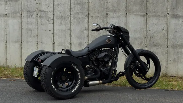 Harley-Davidson Dyna 2000